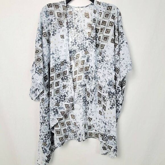 Maurices One Size Blue Floral Sheer Cardigan Cover - Picture 1 of 6